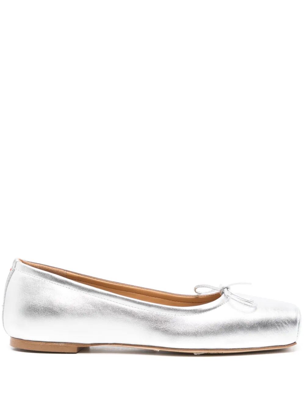 Aeyde Gabriella Laminated Nappa Leather Silver Ballerina In Metallic