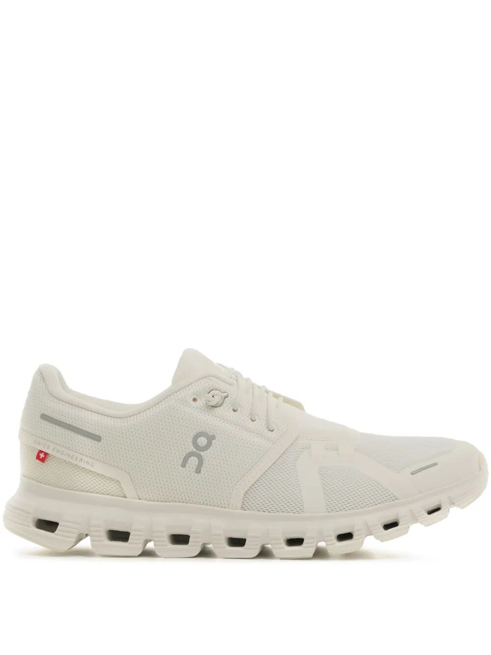 On Cloud 6 Sneakers In White