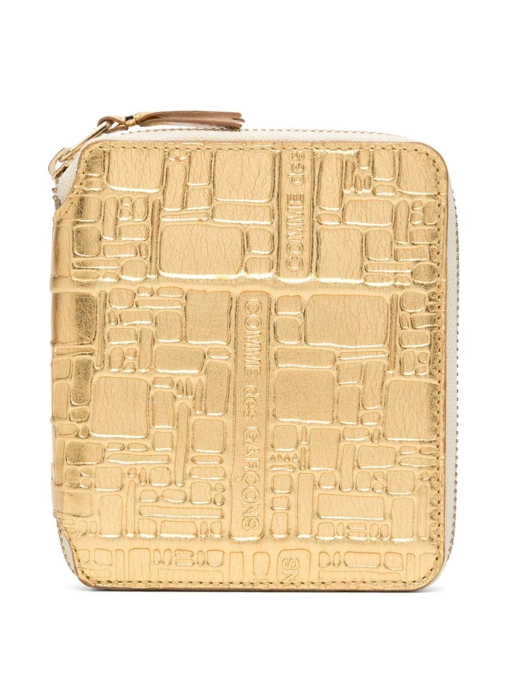 Comme Des Garçons Embossed Logotype Wallet In Silver