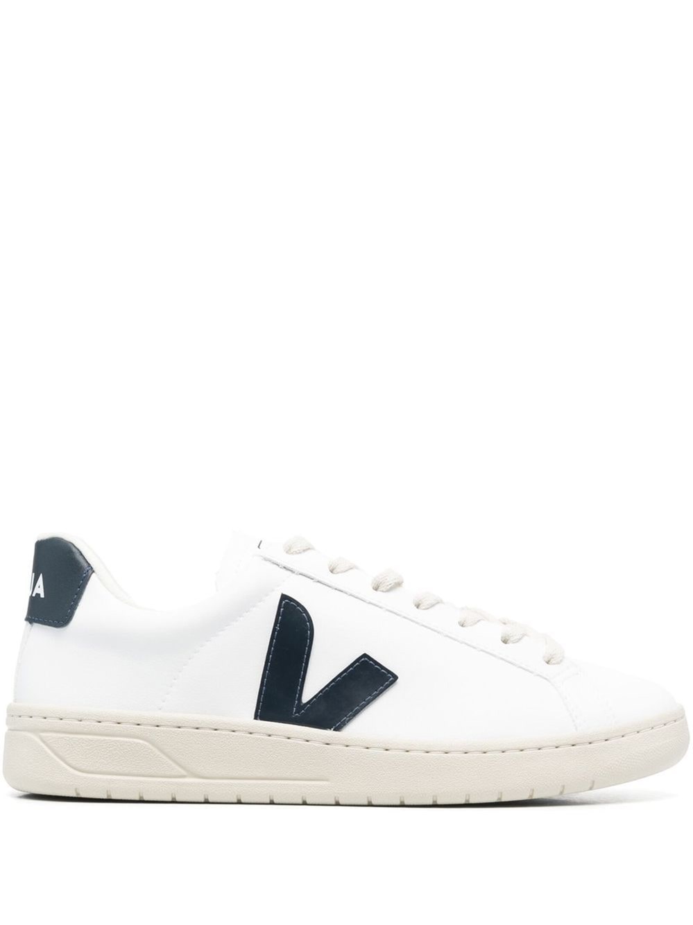 Veja Campo White And Black Low Top Sneakers In Vegan Leather Unisex In White