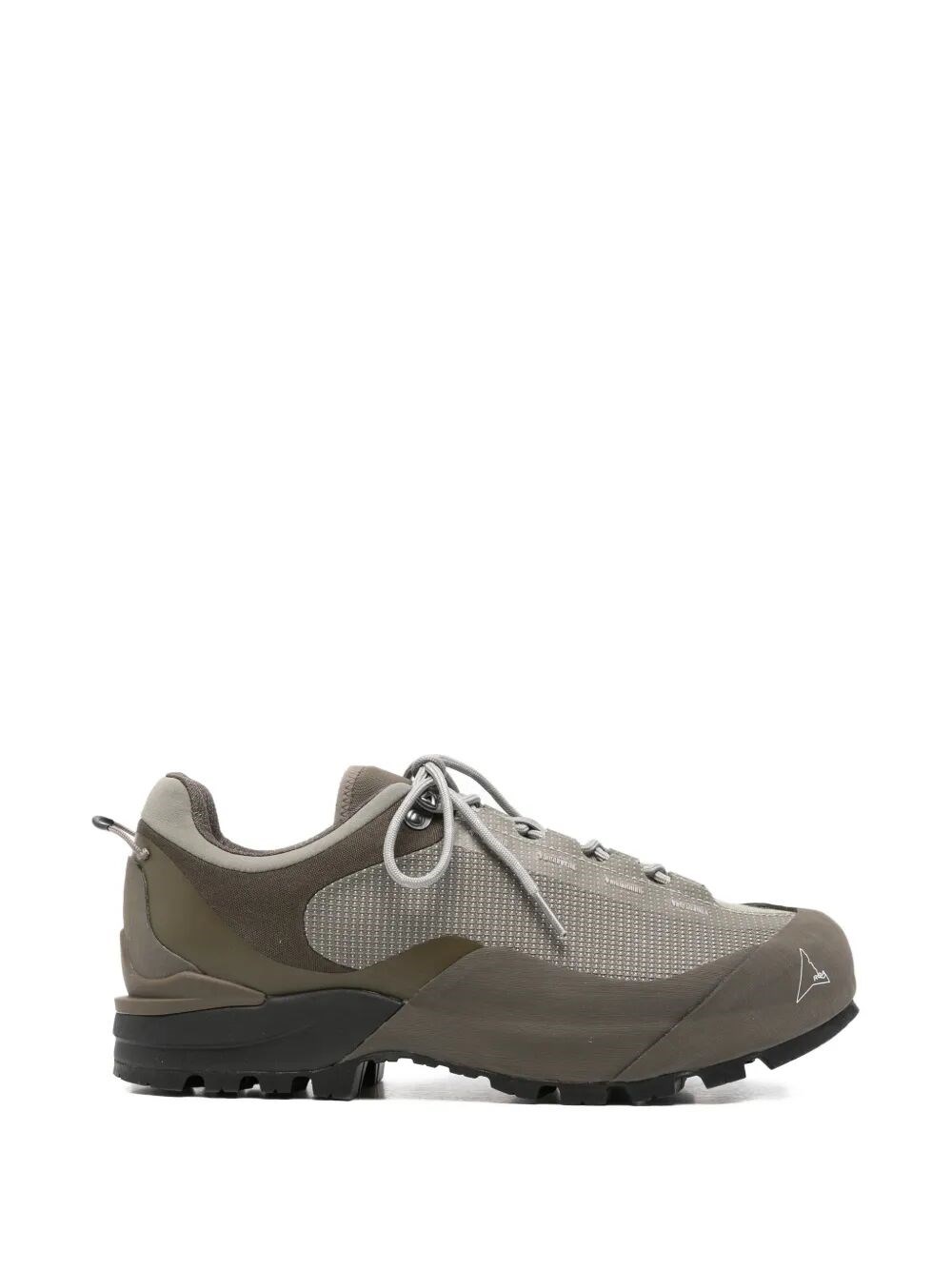 ROA "Hida" Low Top Sneakers