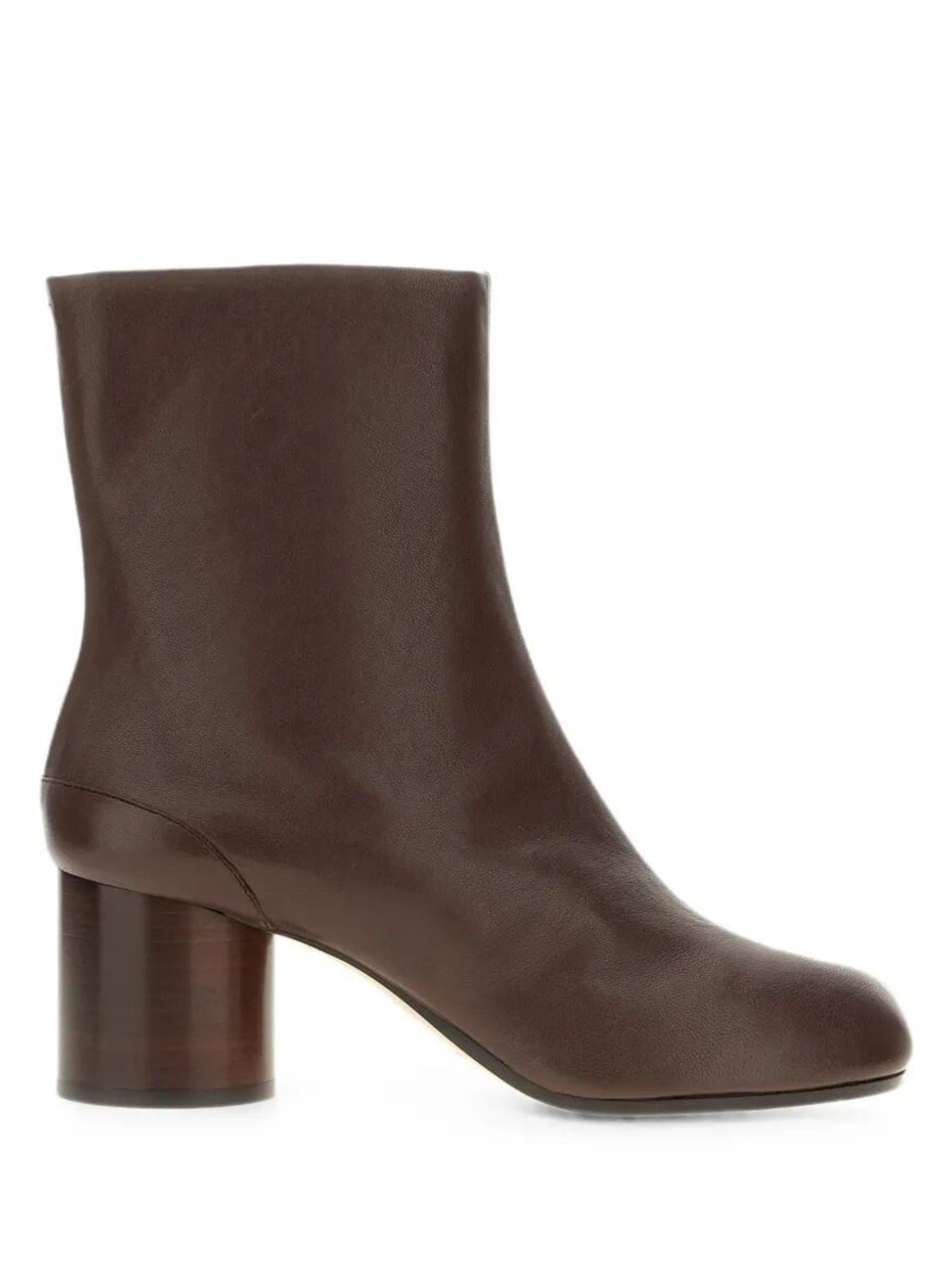 MAISON MARGIELA Boots Leather Brown “Tabi” Ankle Boots H60